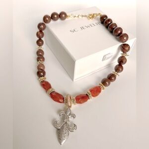 Fleur de Lis Necklace | Natural Agate Stone | Handcrafted 22K Gold Filled